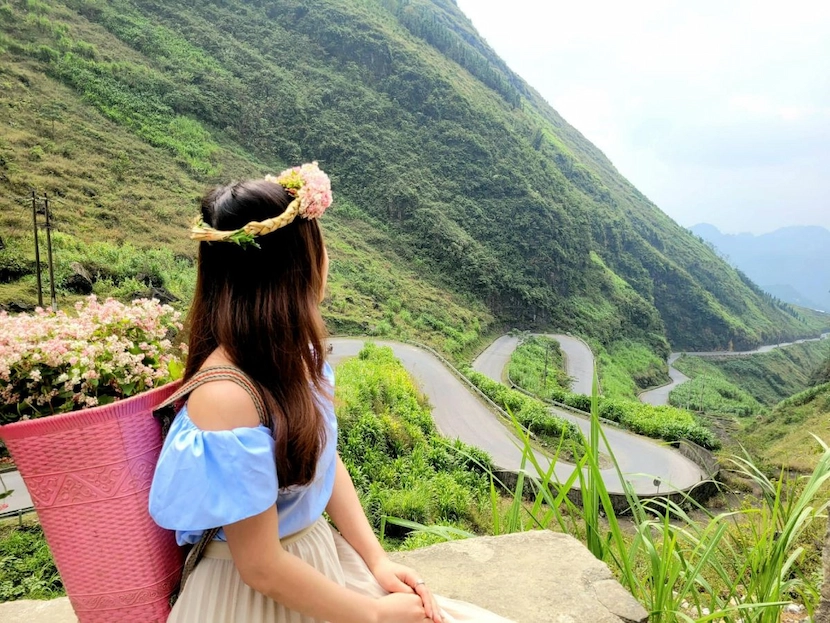Le col de Tham Ma en forme de lettre M