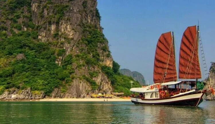 halong bay 14 days vietnam tour