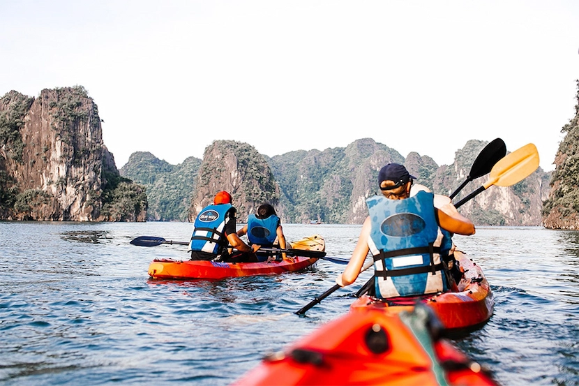 best time to visit halong bay