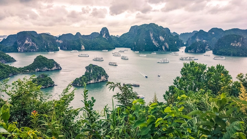 halong bay