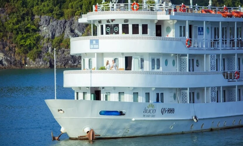 au co luxurious cruise halong bay