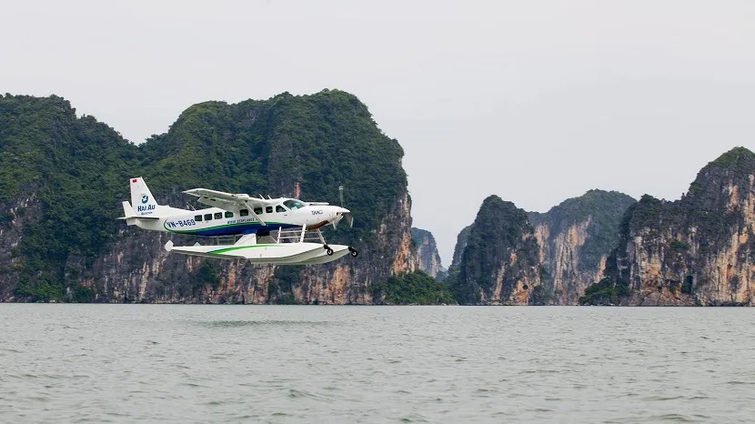halong bay tour by seaplane