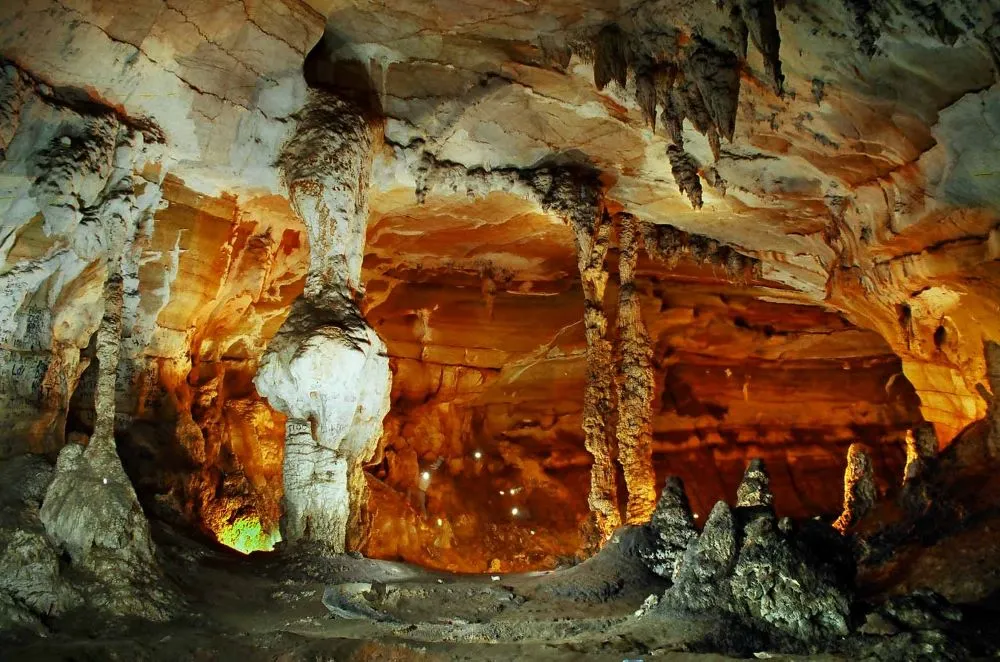 halong bay caves tien ong cave
