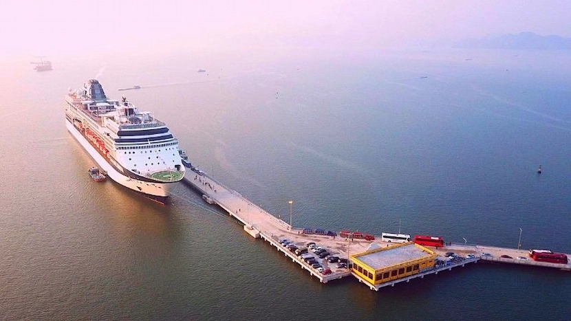 port croisiere international Halong bateau