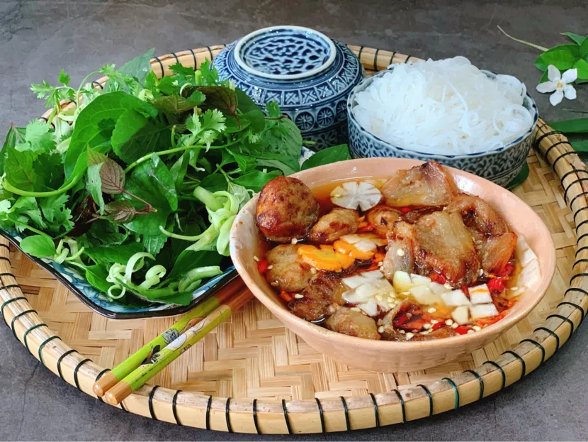 bun cha hanoi food