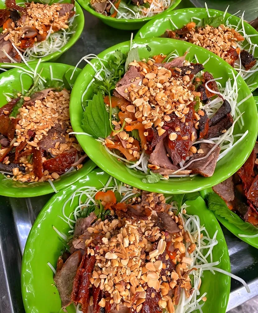 beef jerky salad hanoi cuisine