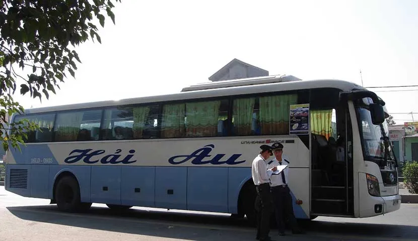 hanoi to cat ba by local bus
