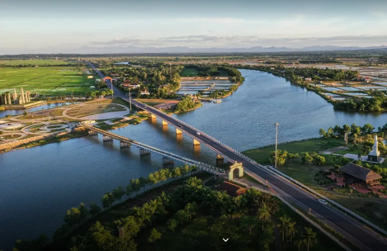 pont hien luong