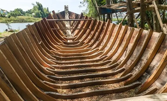 hoi an kim bong carpentry village boat