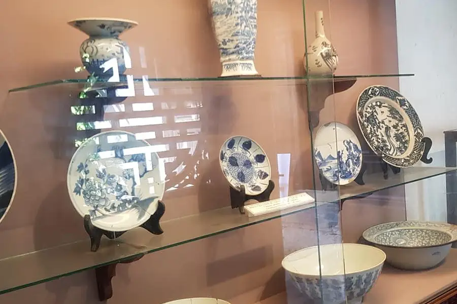 hoi an museum pottery