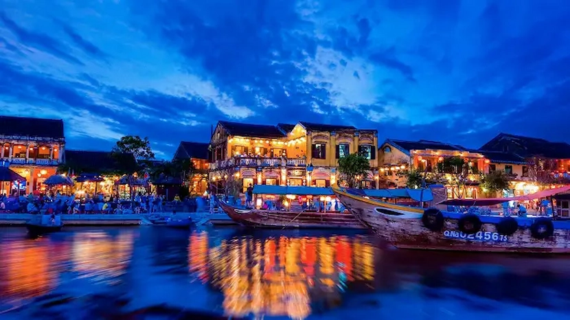 hoi an night market