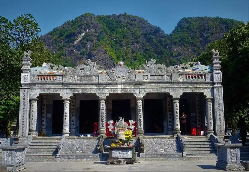 Il tempio Thai Vi è un luogo di culto della dinastia Tran