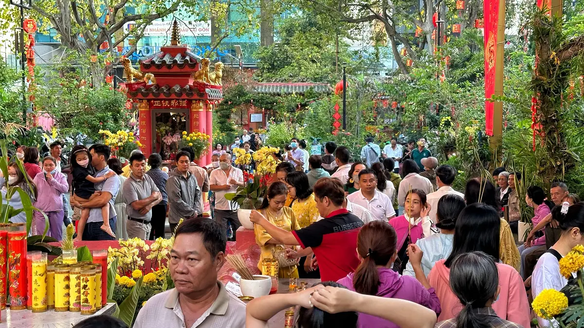 jade emperor pagoda festival