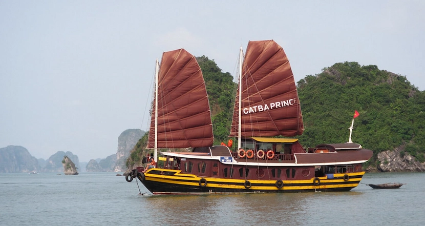 halong bay private cruise cat ba prince