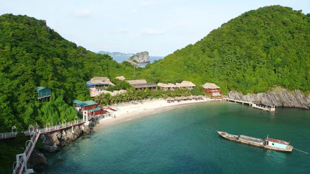 cat ba island pristine beach