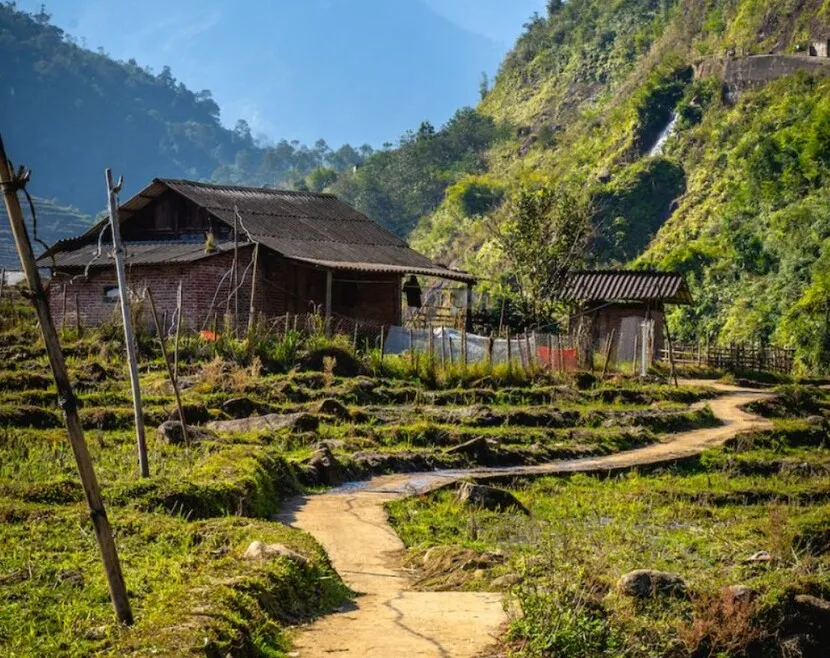 sapa vietnam trekking villaggio lao chai