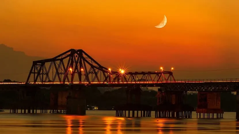 pont de Long Bien