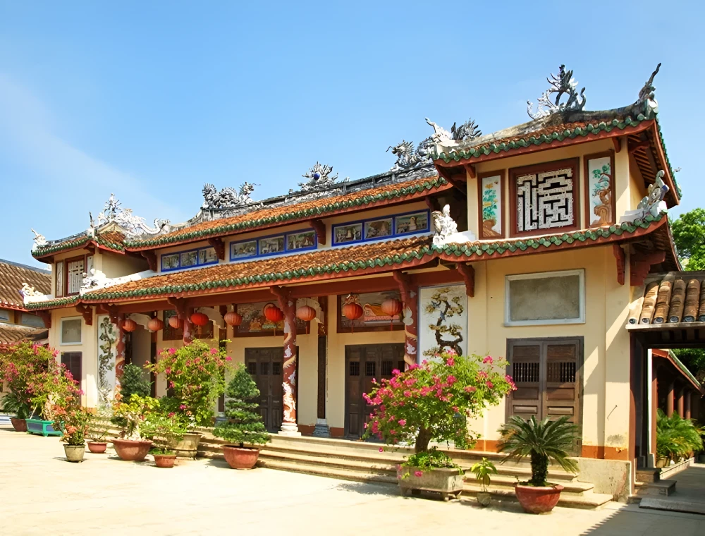 a pagode Phuoc Lam est consid&eacute;r&eacute;e comme celle qui a la plus longue histoire &agrave; Hoi An