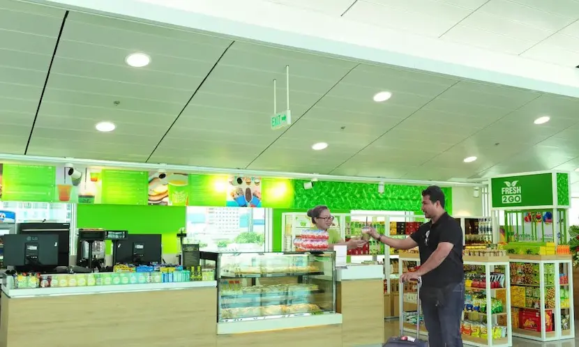  Magasin Fresh2go à l’aéroport de Tan Son Nhat