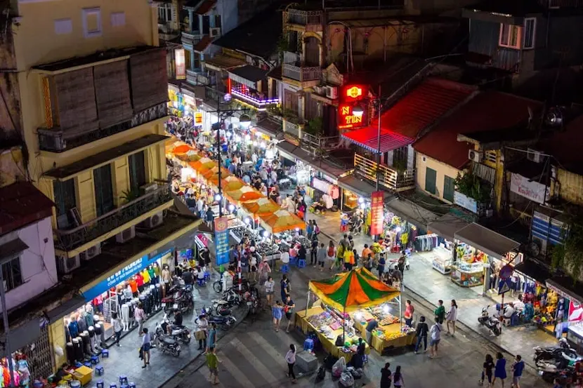 souvenir de hanoi marché de nuit