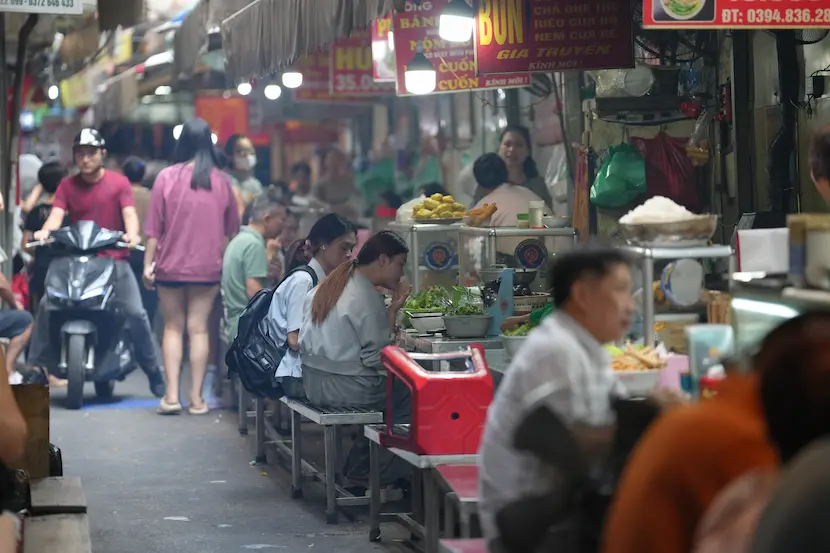 marche dong xuan hanoi