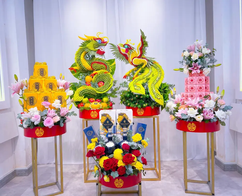 offering trays in vietnamese wedding ceremony