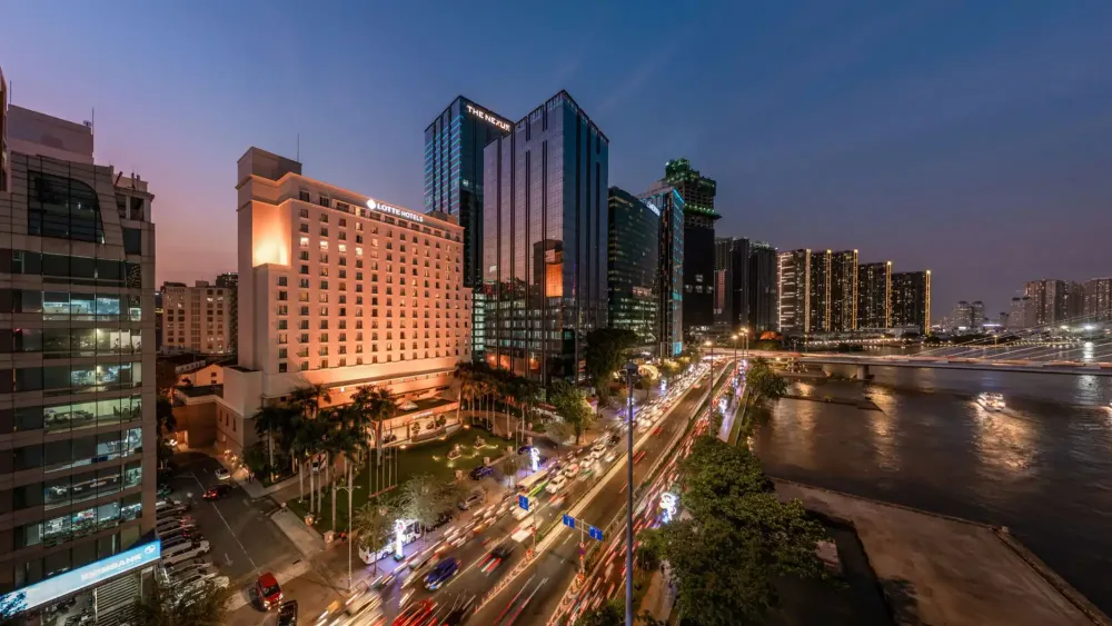 Lotte Hotel Saigon broad view