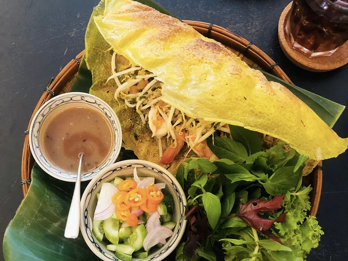 best mekong food vietnamese pancakes
