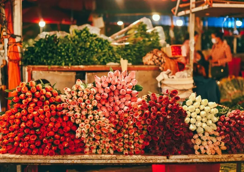 quang ba flower night market
