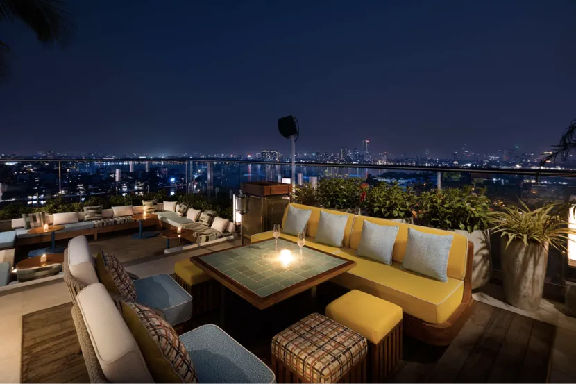 mizumi sky lounge rooftop bar sul terrazzo