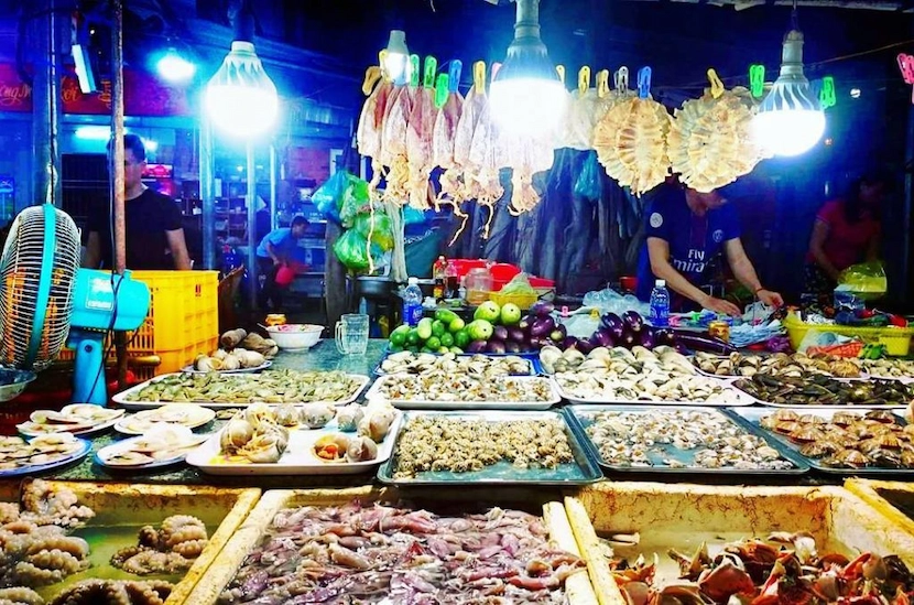 mui ne vietnam night market