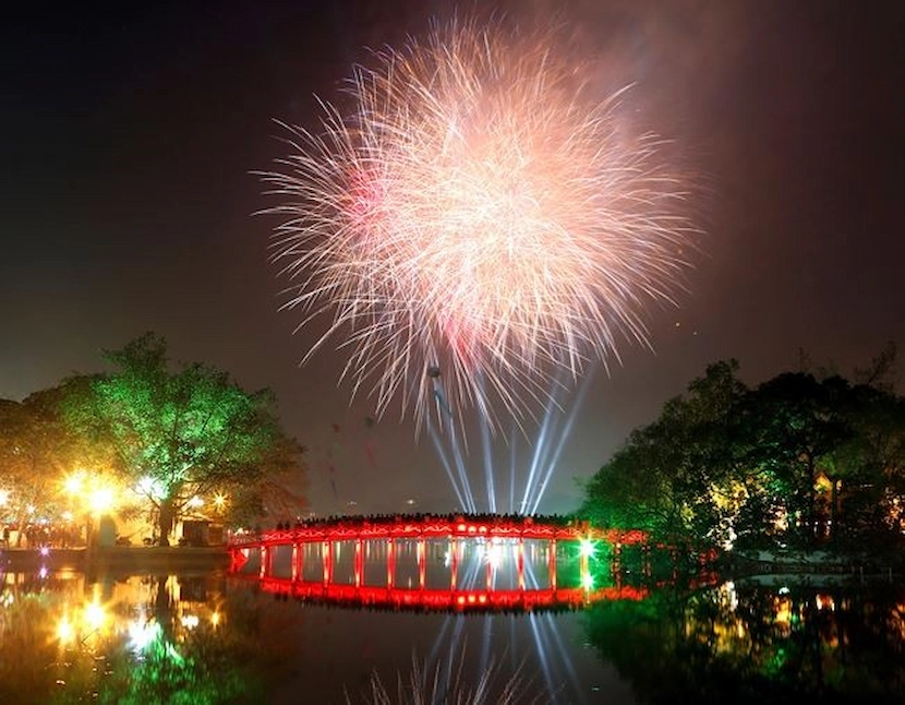 new year's eve in hanoi, vietnam