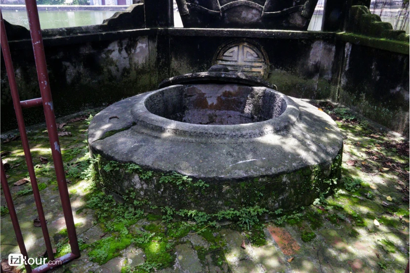 ancient well in nom village