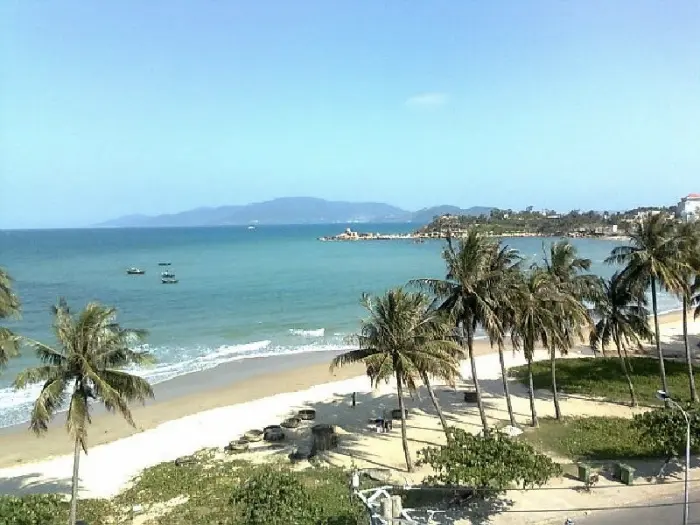 sam son beach north vietnam