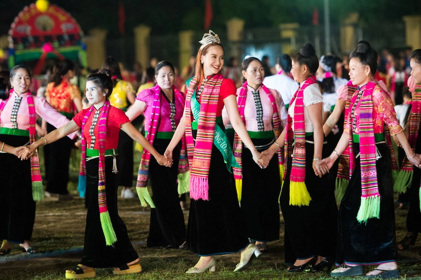 festival at muong lo valley