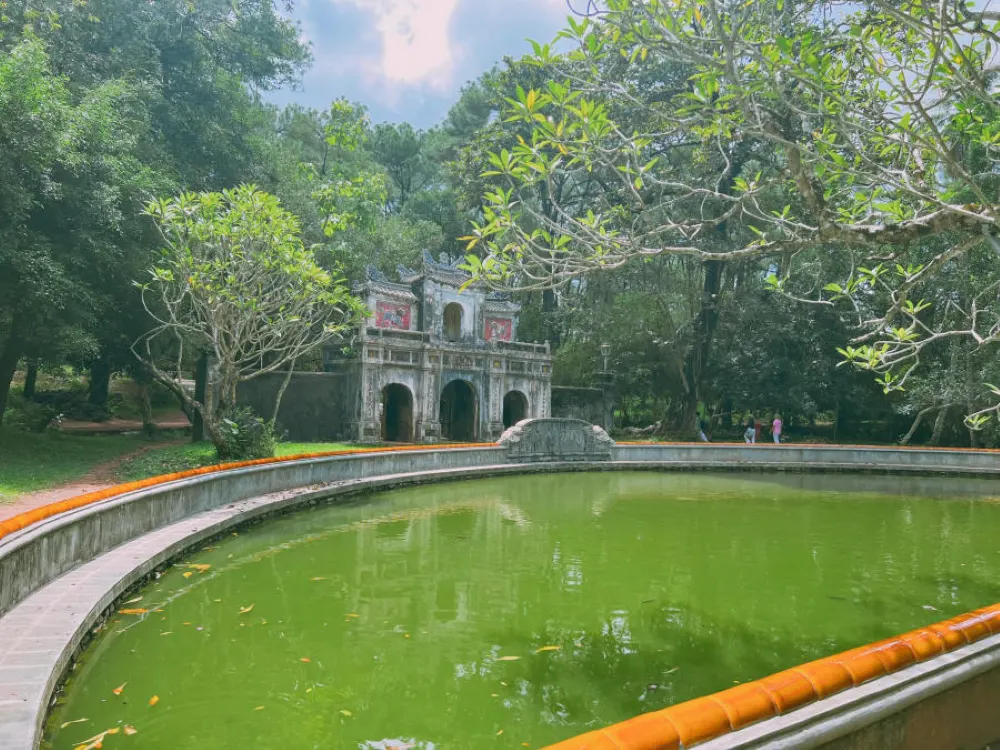 Tu Hieu Pagoda – Silence beneath the pines