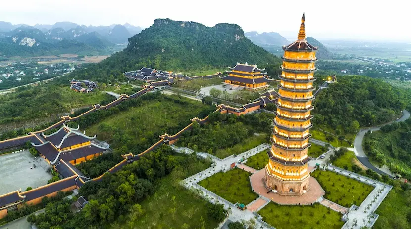 pagode bai dinh ninh binh