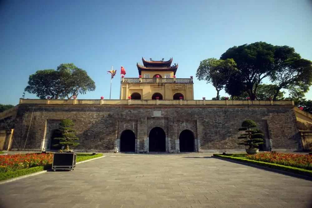Porte Doan Mon, entrée Sud de la Cité impériale de Thang Long