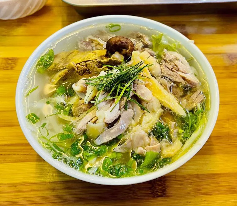 one of the best chicken pho in hanoi
