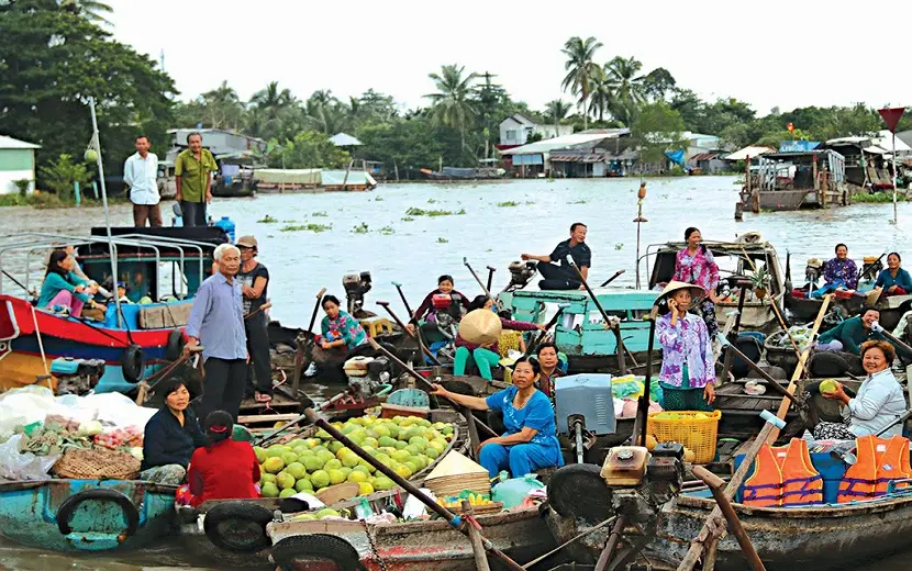 mercato galleggiante di phong dien can tho 