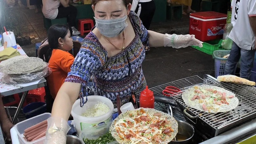 griled rice paper phu quoc island night market