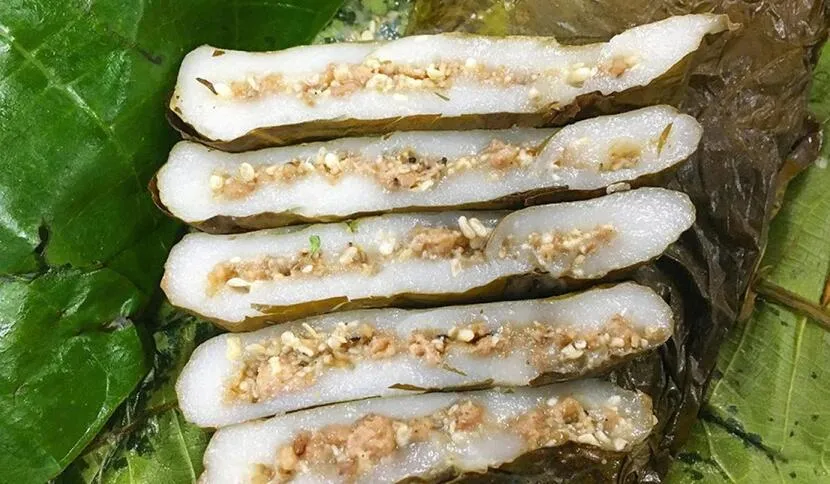 Cao Bang Specialty ant egg cake