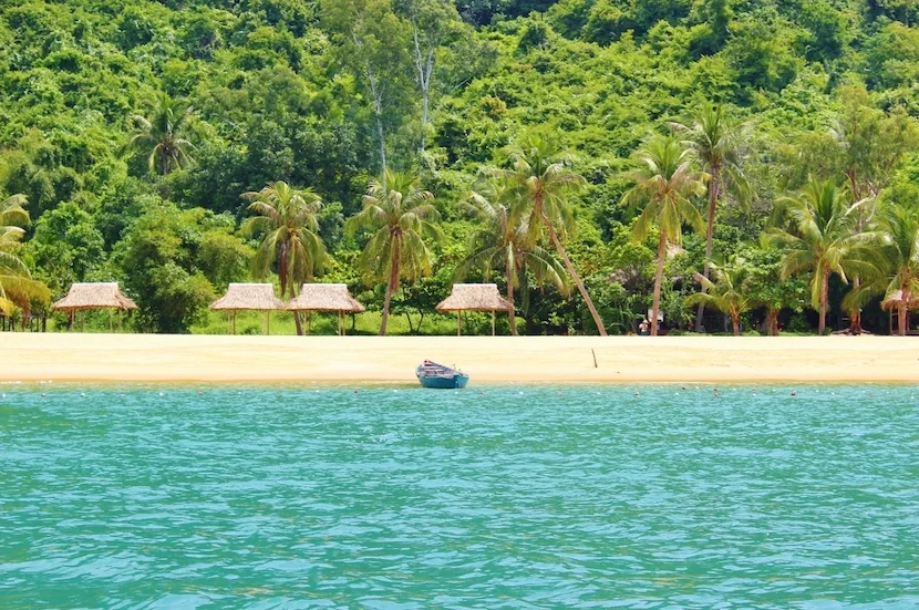 plage iles Cham hoi an