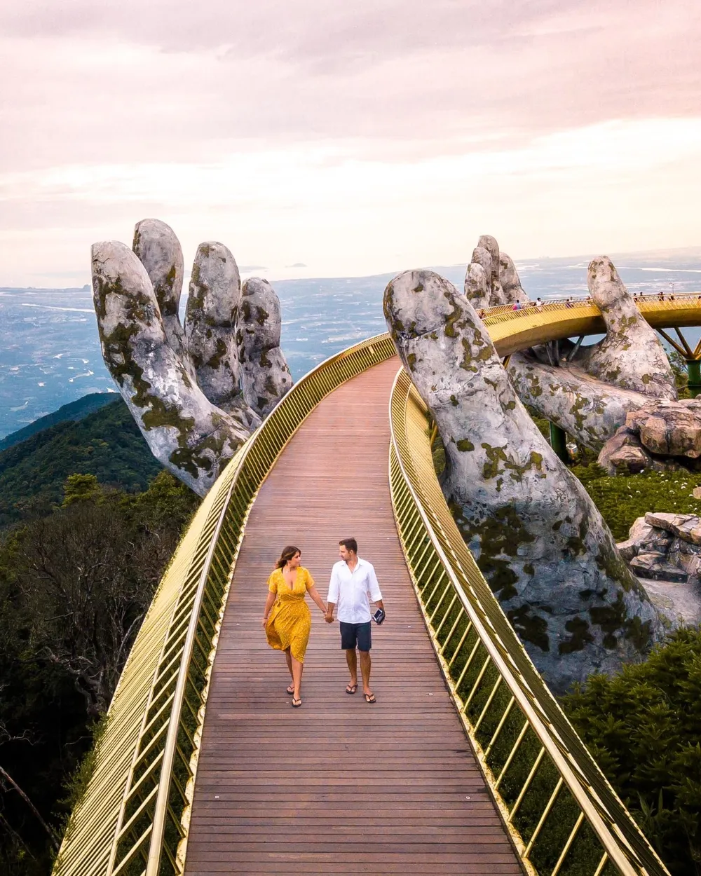 must see golden bridge