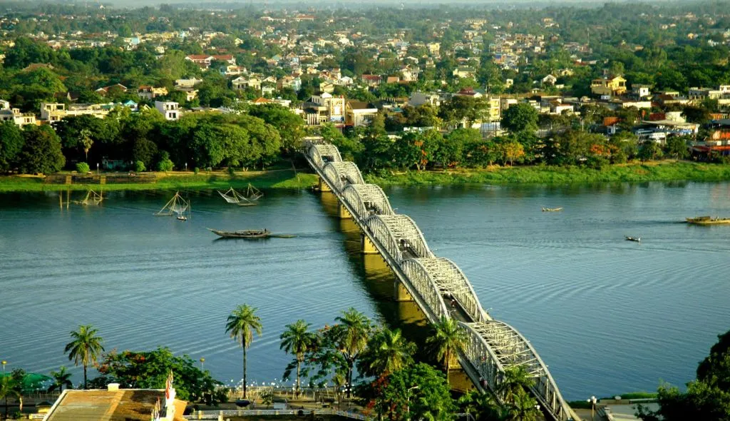 ponte trang tien vietnam