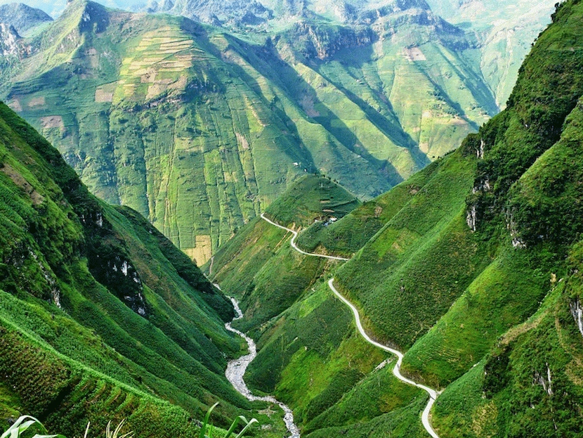 quan ba heaven gate ha giang