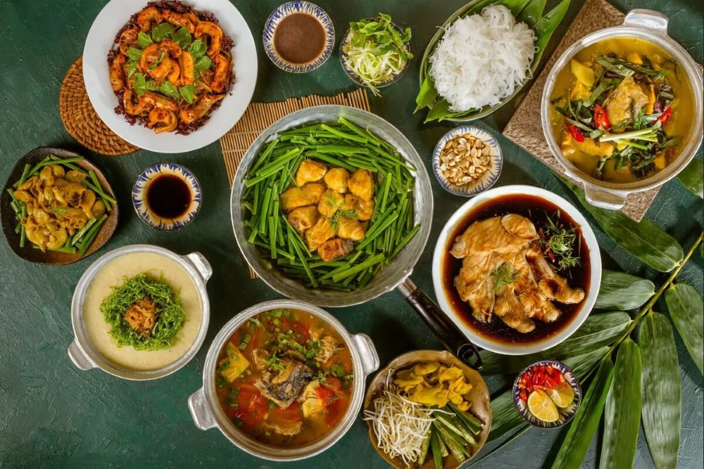 hanoi food in november