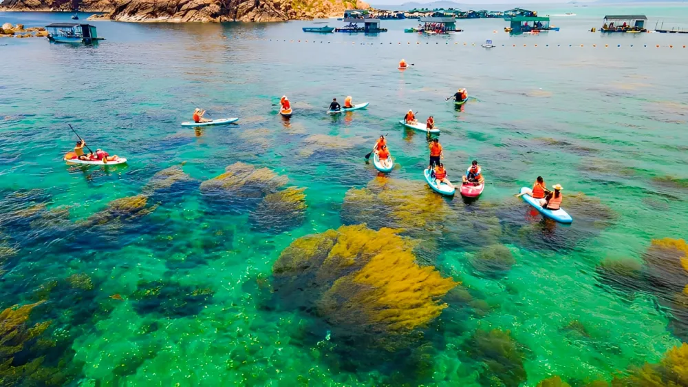 hon kho island quy nhon attraction