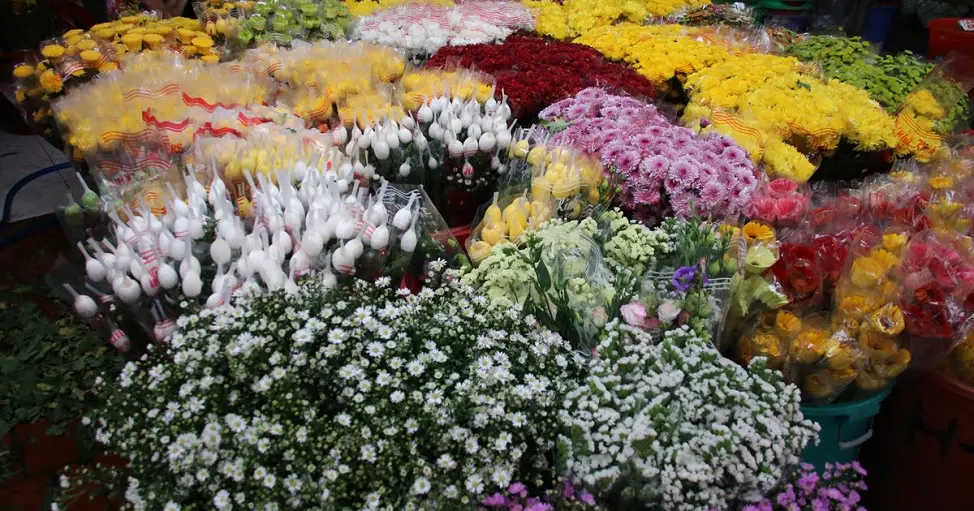 marché de nuit saigon