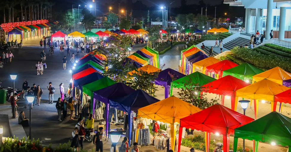 marchés nocturnes hcmv